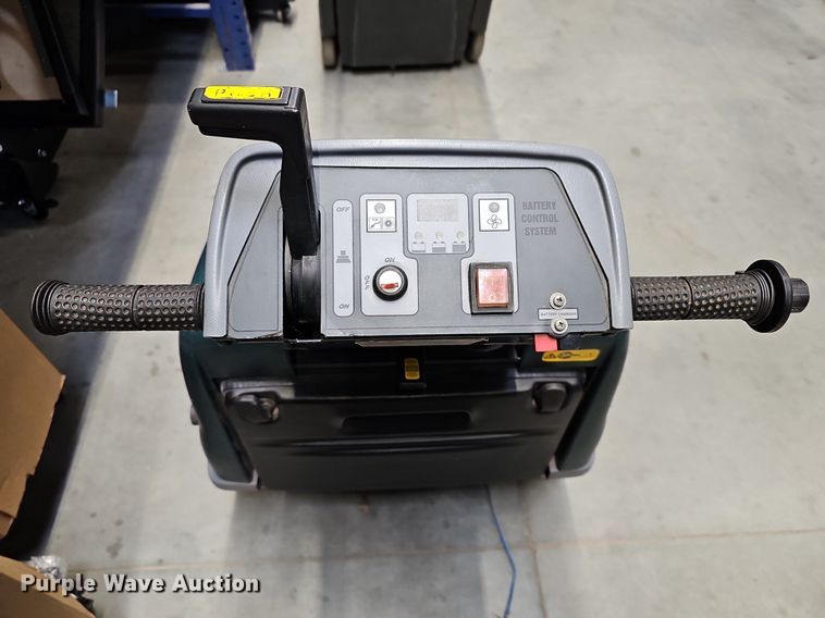 image for item NE9520 Janitorial equipment 