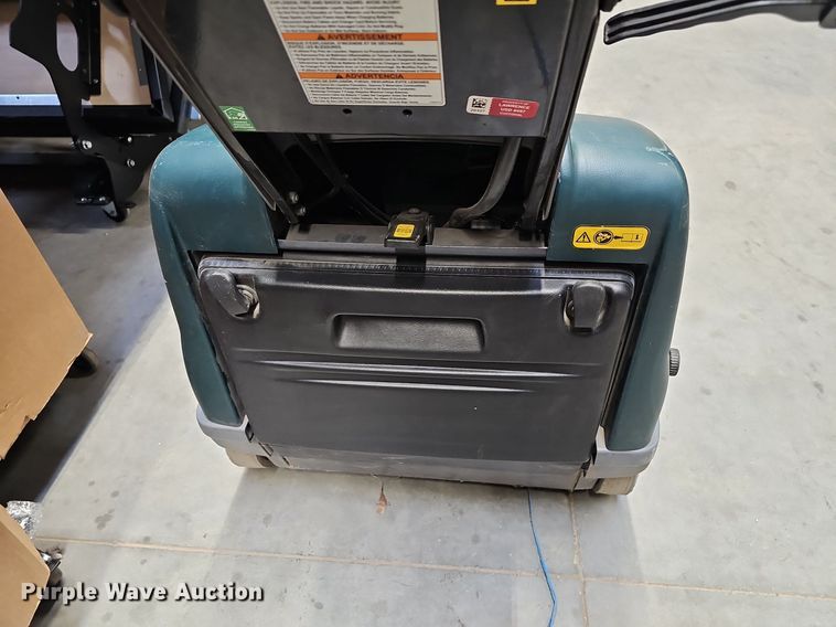 image for item NE9520 Janitorial equipment 