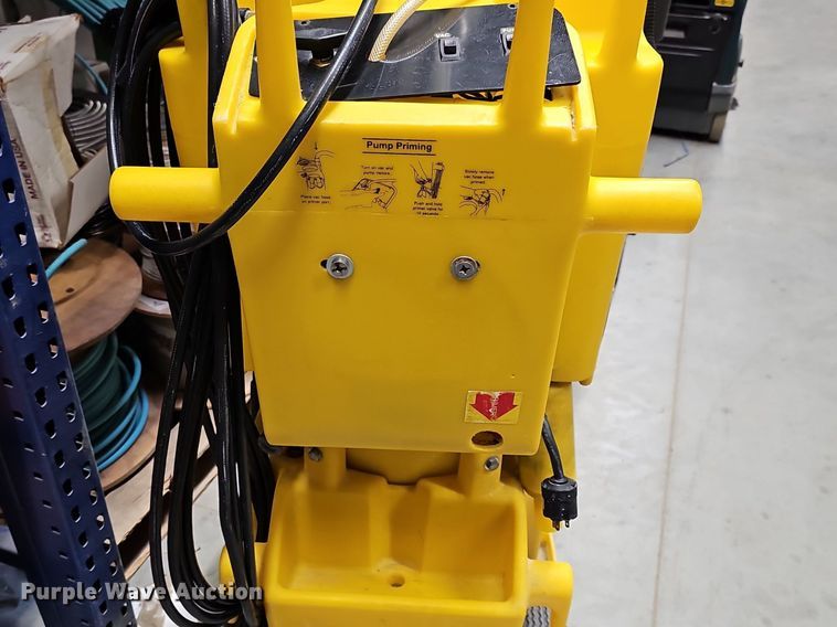 image for item NE9520 Janitorial equipment 