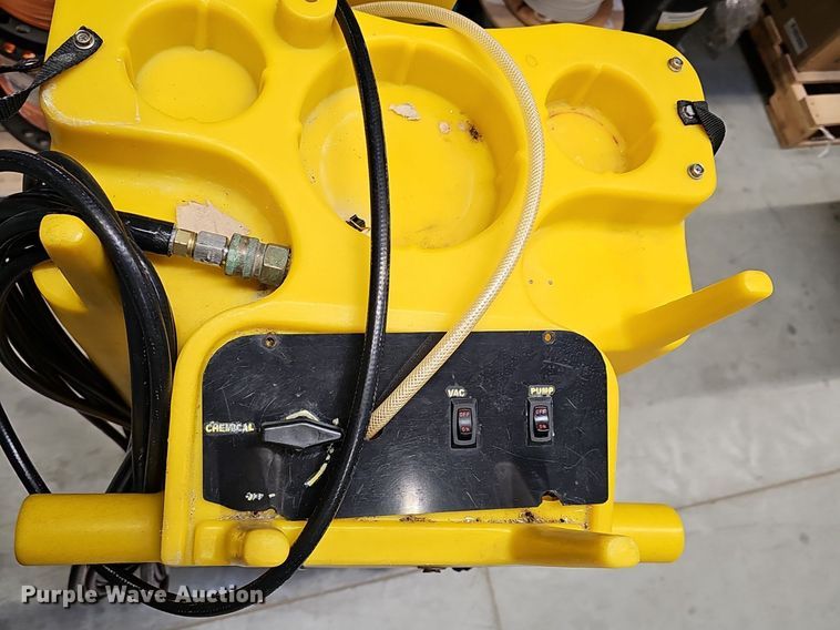 image for item NE9520 Janitorial equipment 