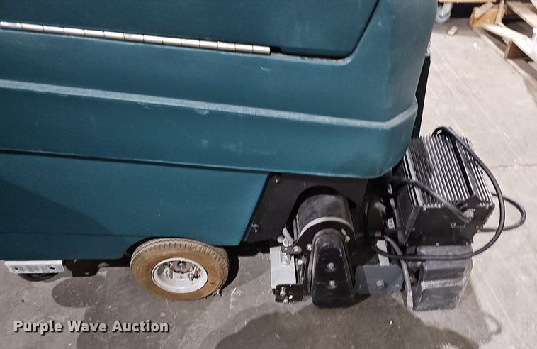 image for item NE9522 Nobles  Strive  carpet cleaner