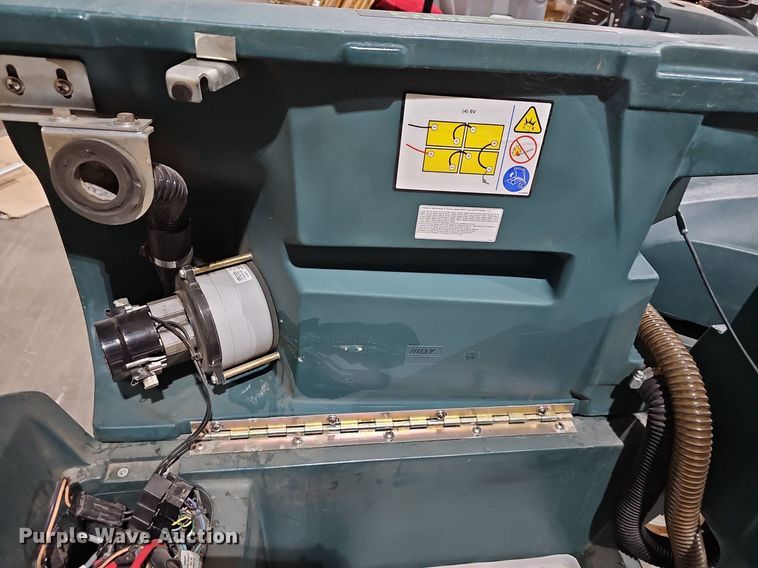 image for item NE9522 Nobles  Strive  carpet cleaner