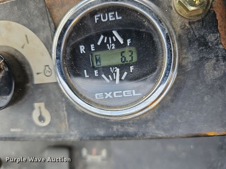 image for item NE9526 Hustler Super 104 ZTR lawn mower