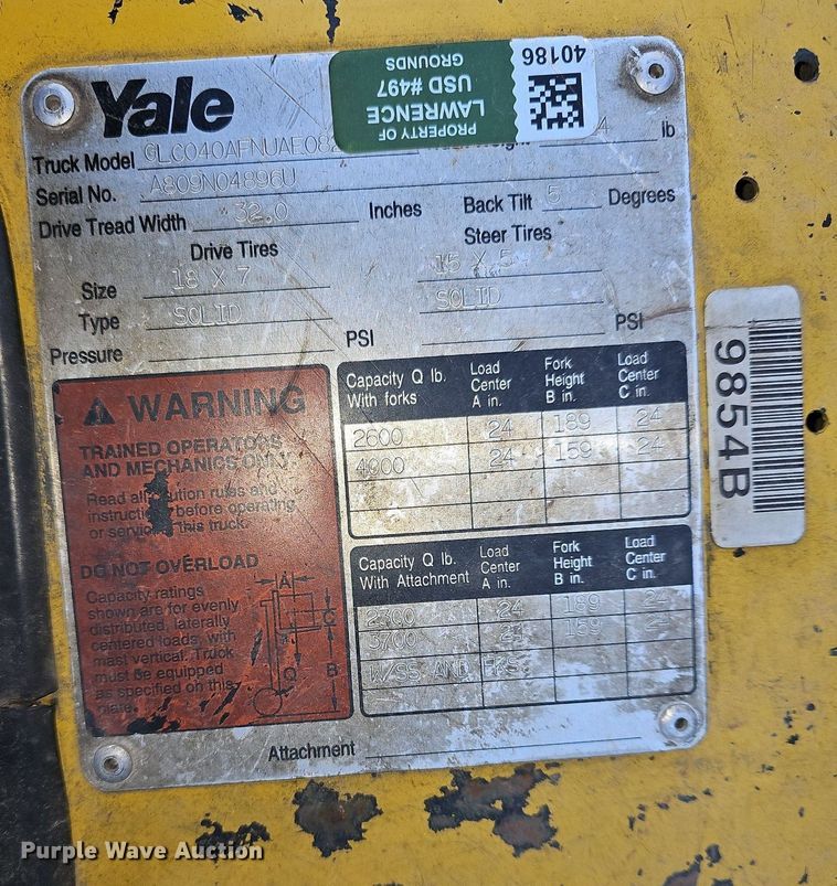 image for item NE9528 Yale GLC040AFNUAE082 forklift