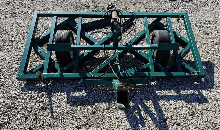 image for item NE9529 (2) artificial turf groomers