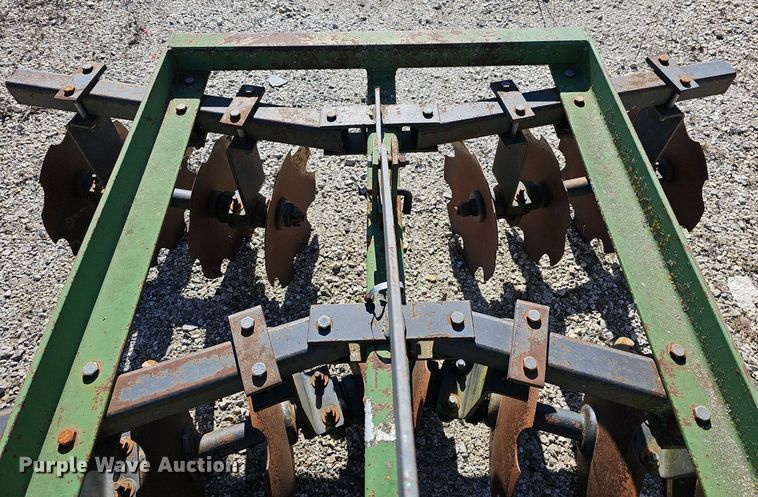 image for item NE9532 Turf equipment 