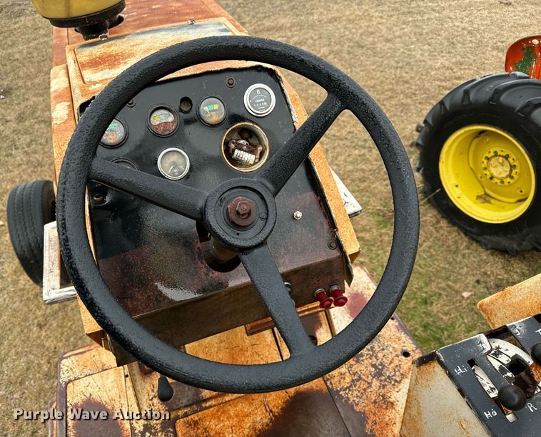 image for item NI9772 Case tractor