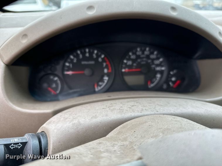 image for item NI9774 2005 Nissan Frontier  King Cab pickup truck