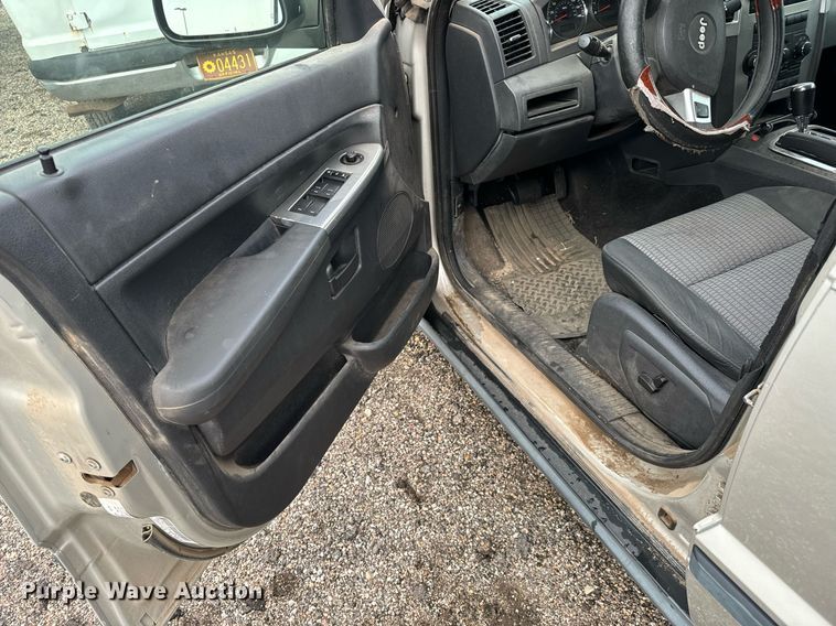 image for item NI9776 2008 Jeep Grand Cherokee Laredo SUV