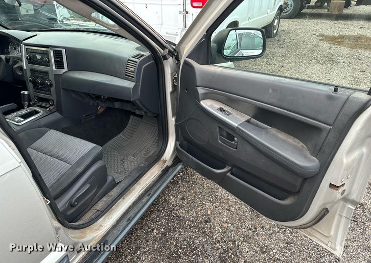 image for item NI9776 2008 Jeep Grand Cherokee Laredo SUV