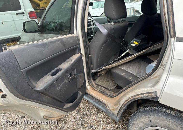 image for item NI9776 2008 Jeep Grand Cherokee Laredo SUV