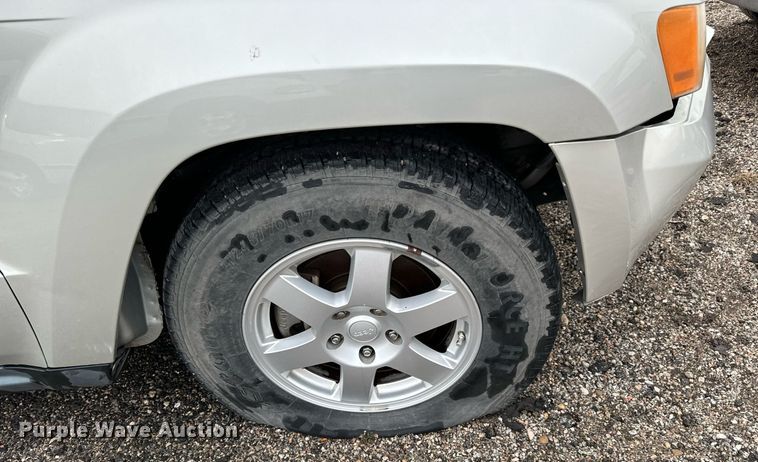 image for item NI9776 2008 Jeep Grand Cherokee Laredo SUV