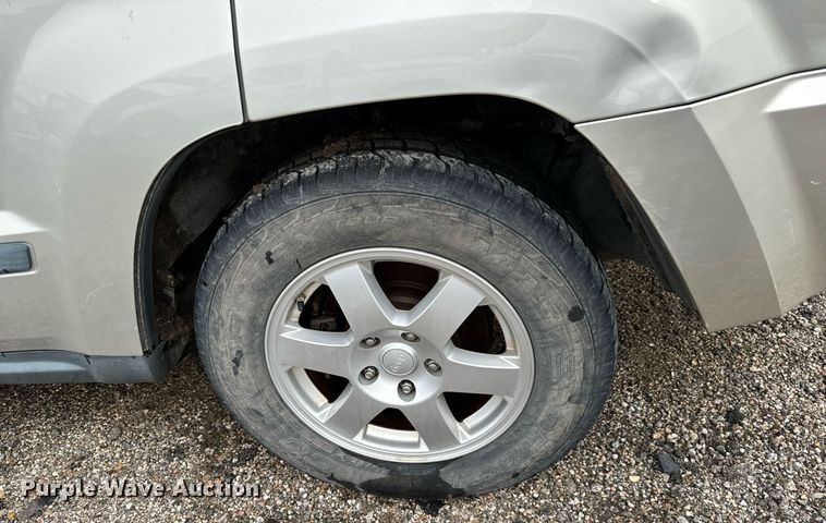 image for item NI9776 2008 Jeep Grand Cherokee Laredo SUV