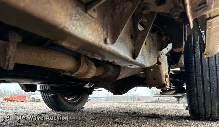 image for item NI9777 2000 Nissan Frontier  pickup truck