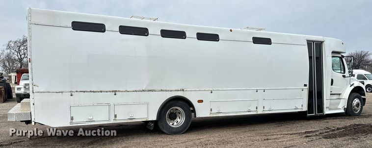 image for item NI9778 2008 Freightliner Business Class M2 inmate transport bus