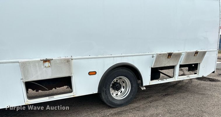 image for item NI9778 2008 Freightliner Business Class M2 inmate transport bus