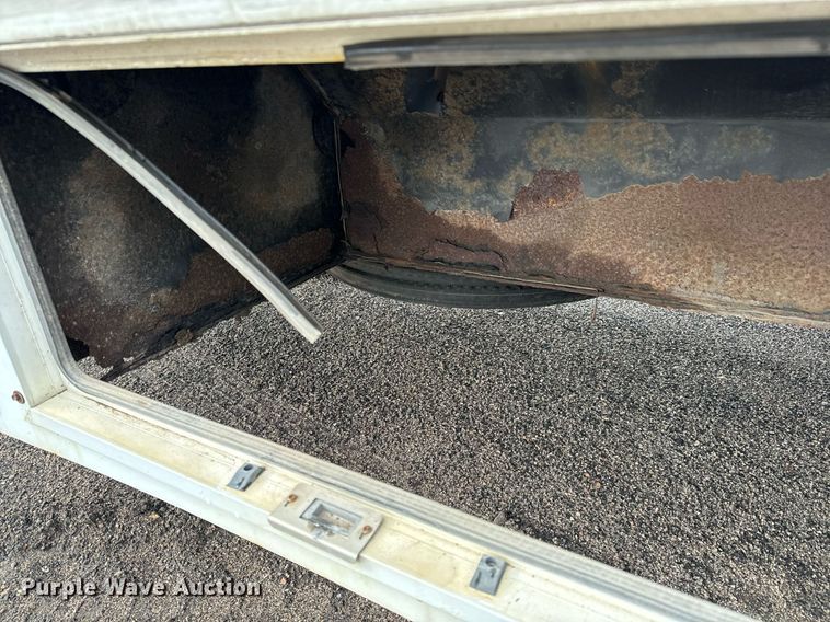 image for item NI9778 2008 Freightliner Business Class M2 inmate transport bus