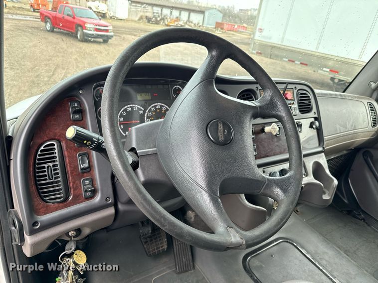 image for item NI9778 2008 Freightliner Business Class M2 inmate transport bus