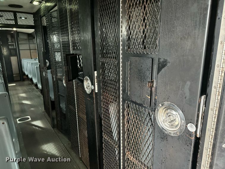 image for item NI9778 2008 Freightliner Business Class M2 inmate transport bus