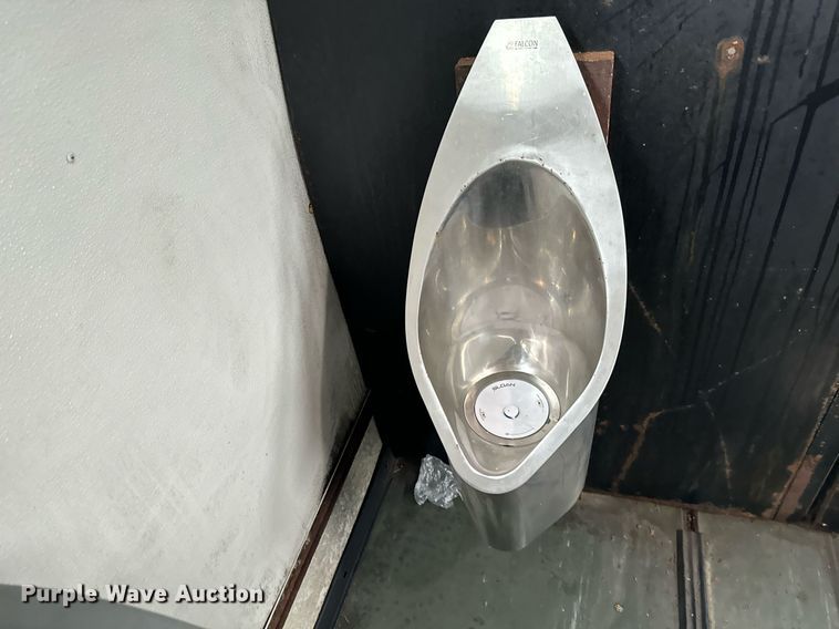 image for item NI9778 2008 Freightliner Business Class M2 inmate transport bus