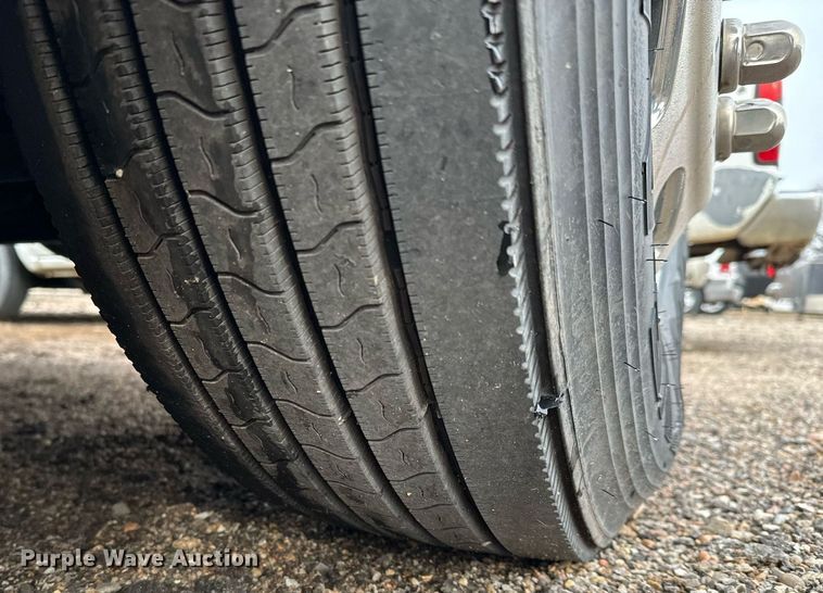 image for item NI9778 2008 Freightliner Business Class M2 inmate transport bus