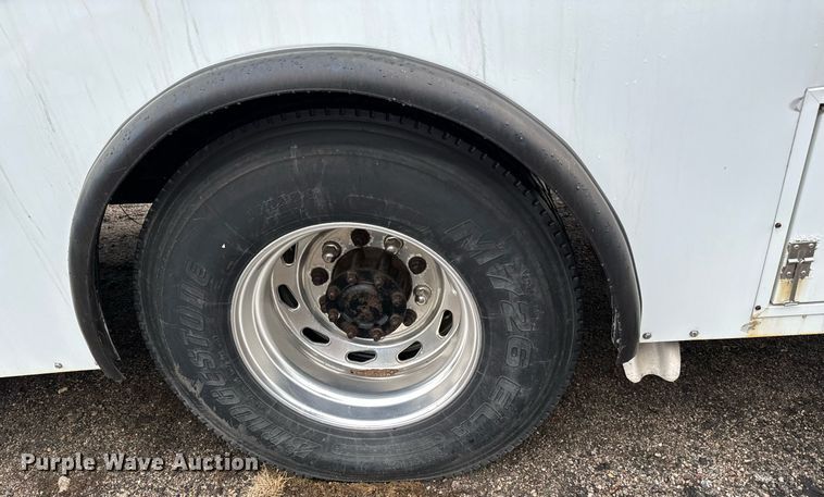 image for item NI9778 2008 Freightliner Business Class M2 inmate transport bus