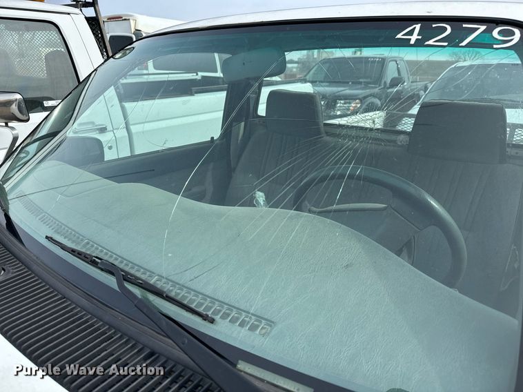 image for item NI9780 1999 Toyota Tacoma  pickup truck