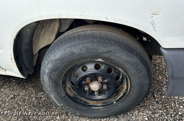 image for item NI9780 1999 Toyota Tacoma  pickup truck