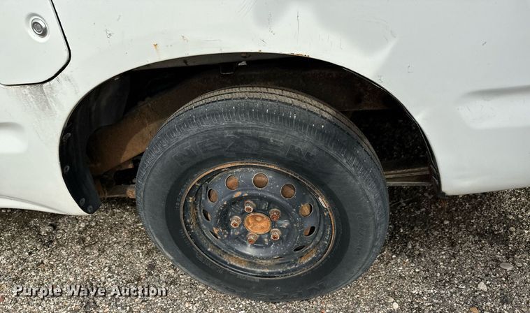 image for item NI9780 1999 Toyota Tacoma  pickup truck