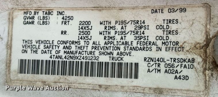 image for item NI9780 1999 Toyota Tacoma  pickup truck