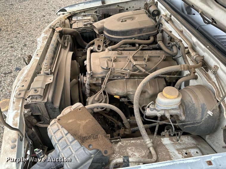 image for item NI9782 2000 Nissan Frontier  pickup truck