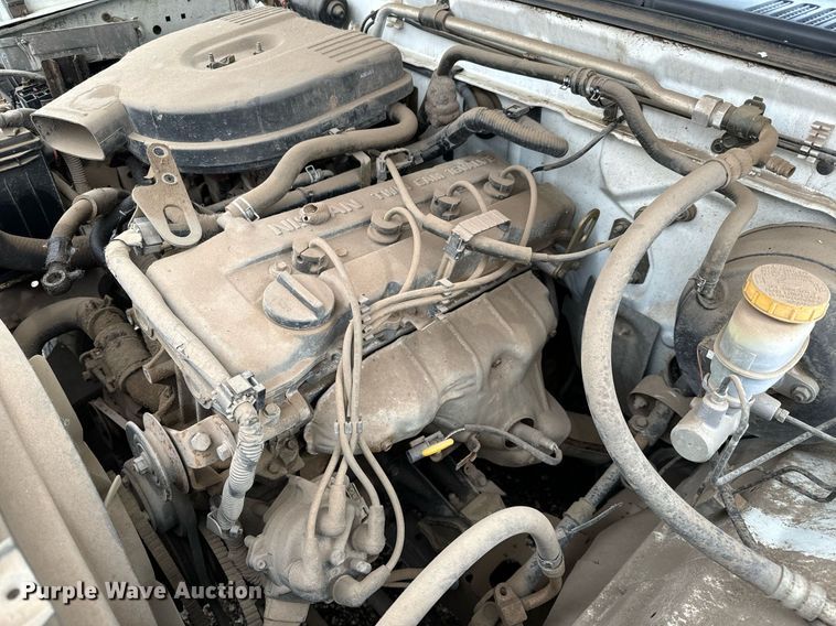 image for item NI9782 2000 Nissan Frontier  pickup truck