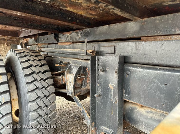 image for item NI9783 1977 Chevrolet C60 dump truck