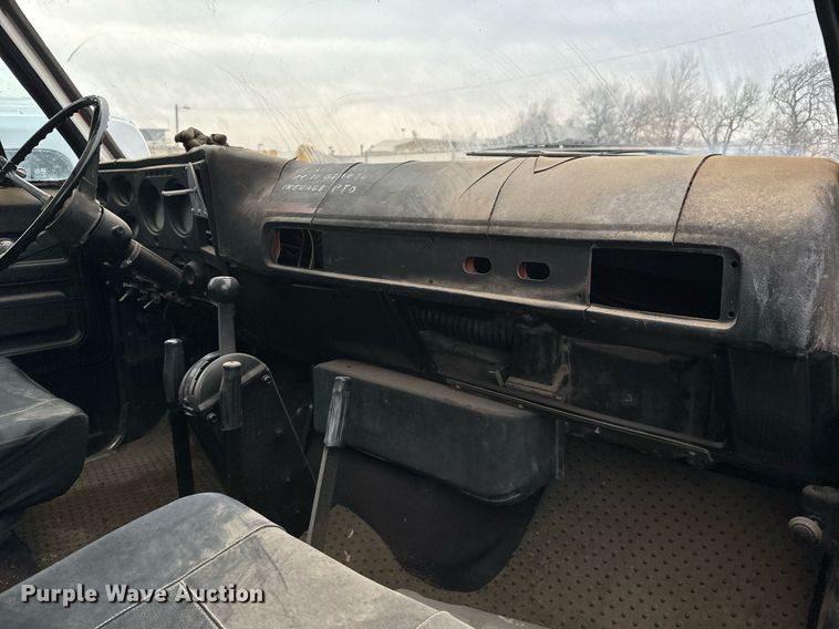 image for item NI9783 1977 Chevrolet C60 dump truck