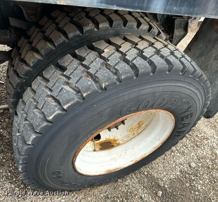 image for item NI9783 1977 Chevrolet C60 dump truck