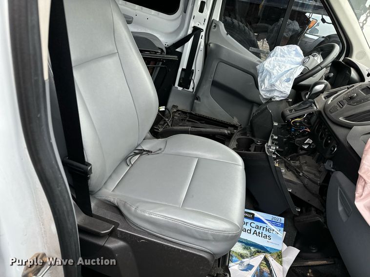 image for item NI9784 2015 Ford Transit 350 van