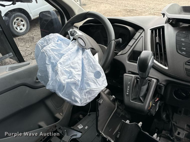 image for item NI9784 2015 Ford Transit 350 van