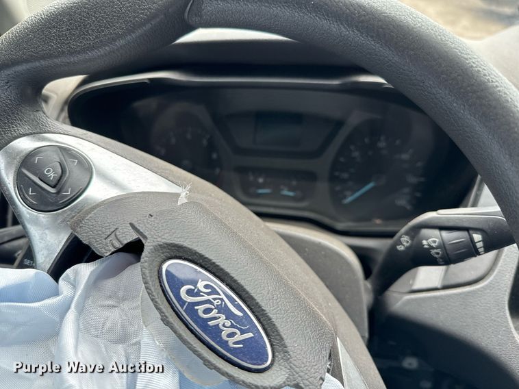 image for item NI9784 2015 Ford Transit 350 van