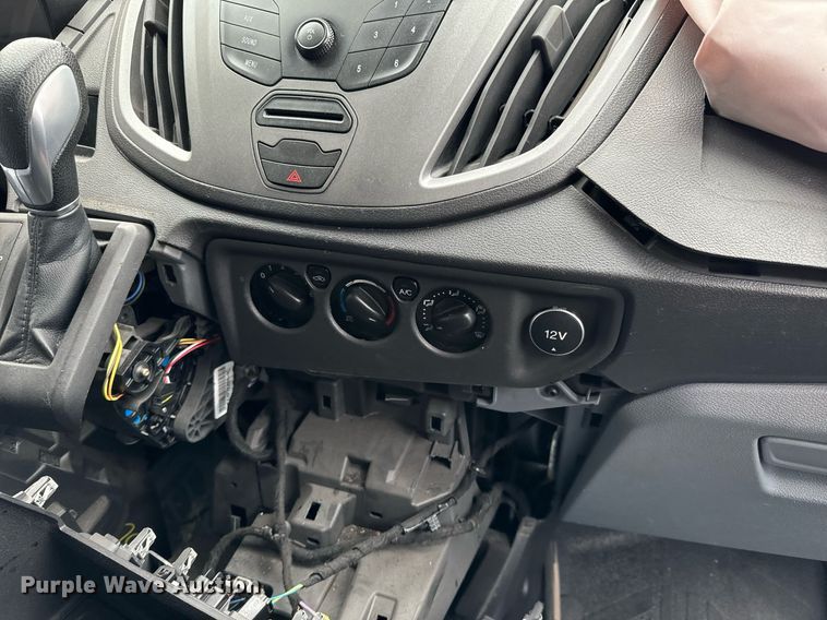 image for item NI9784 2015 Ford Transit 350 van