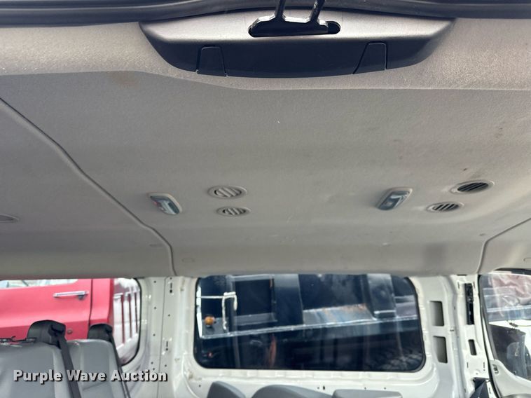 image for item NI9784 2015 Ford Transit 350 van