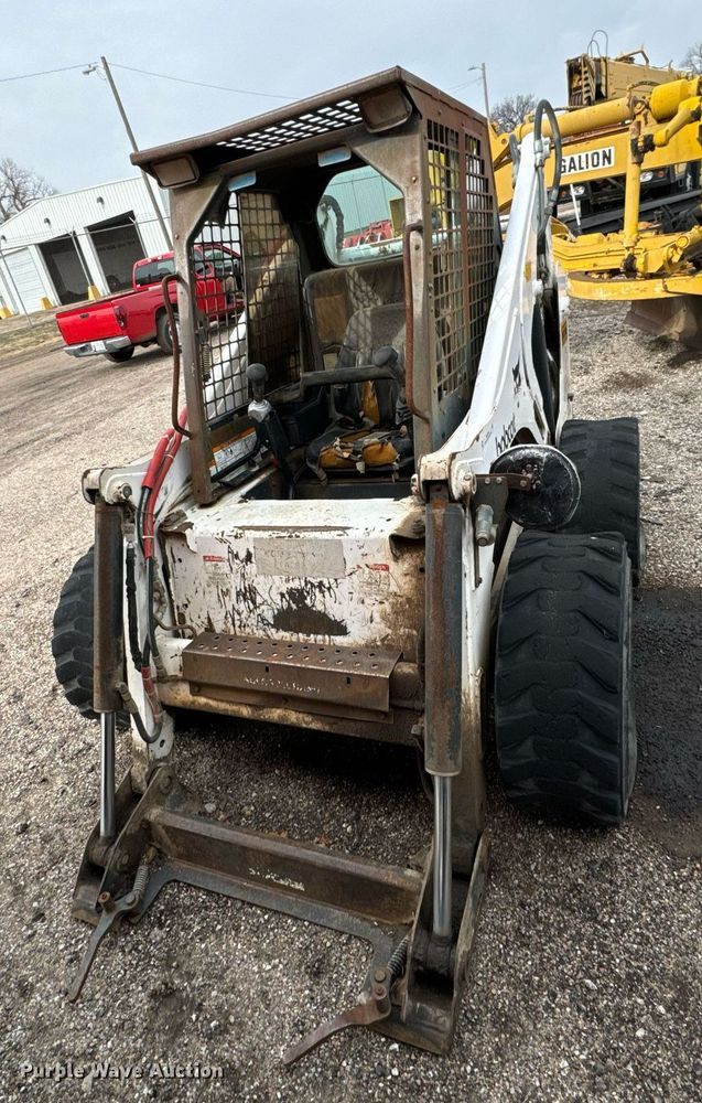image for item NI9786 1999 Bobcat 873 skid steer loader