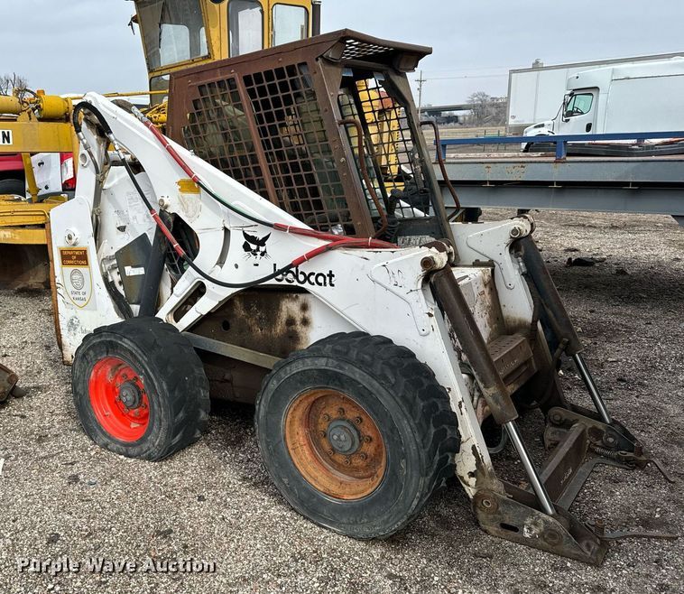 image for item NI9786 1999 Bobcat 873 skid steer loader