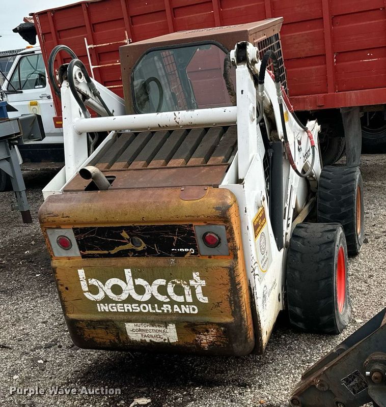 image for item NI9786 1999 Bobcat 873 skid steer loader