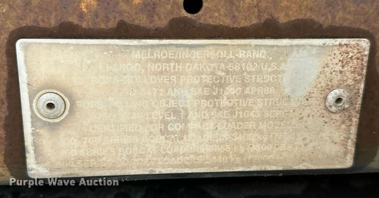 image for item NI9786 1999 Bobcat 873 skid steer loader