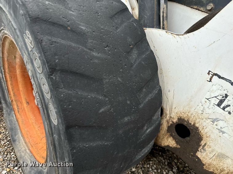 image for item NI9786 1999 Bobcat 873 skid steer loader