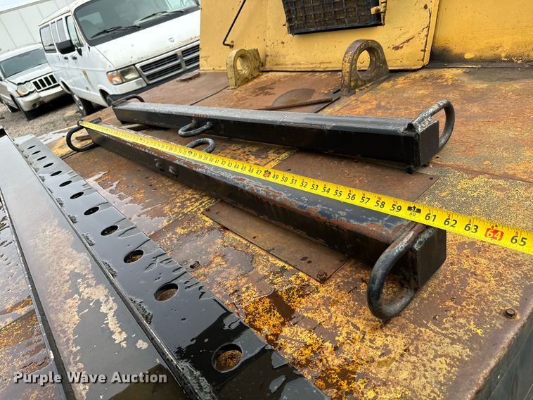 image for item NI9787 1971 International truck crane