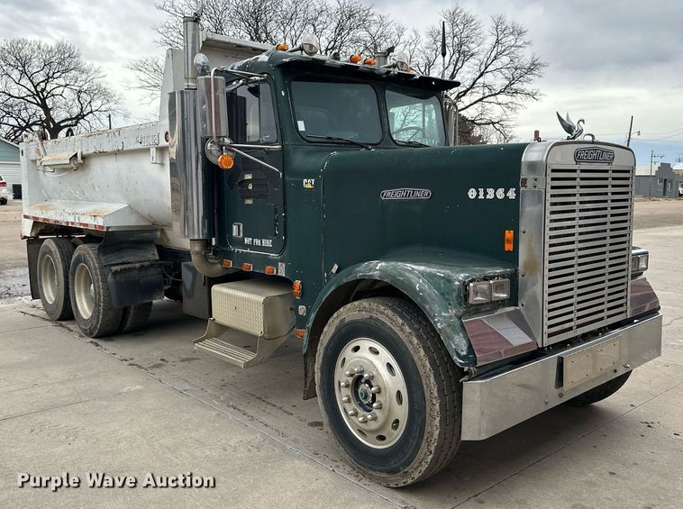 image for item NJ9282 1986 Freightliner  FLC dump truck