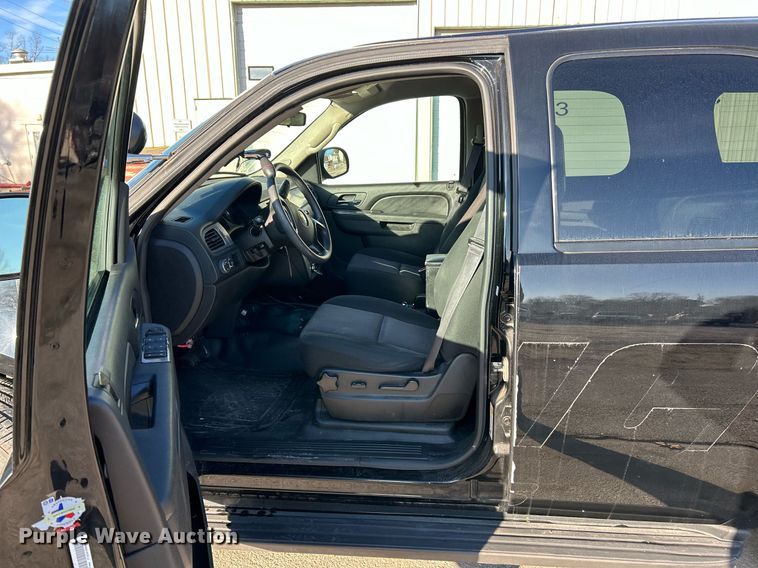 image for item NJ9529 2014 Chevrolet Tahoe Police SUV