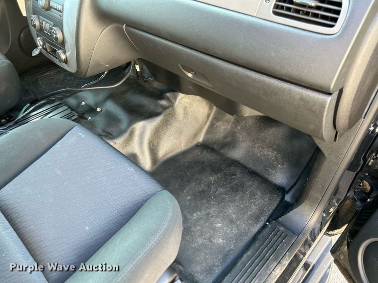 image for item NJ9529 2014 Chevrolet Tahoe Police SUV