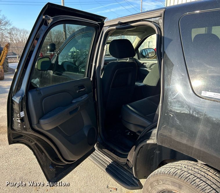 image for item NJ9529 2014 Chevrolet Tahoe Police SUV